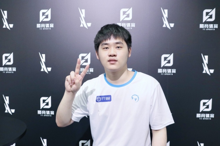 力之间的较 力之间的较