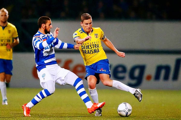 代表团的领 代表团的领